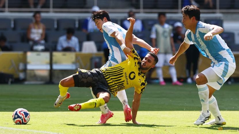 Dortmund defender Couto making quick recovery after injury-coach Kovac