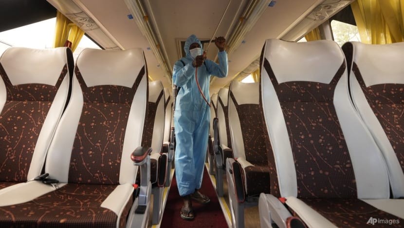 Sri Lanka lifts 6-week virus lockdown amid economic worries Sri Lanka lifts 6-week virus lockdown amid economic worries