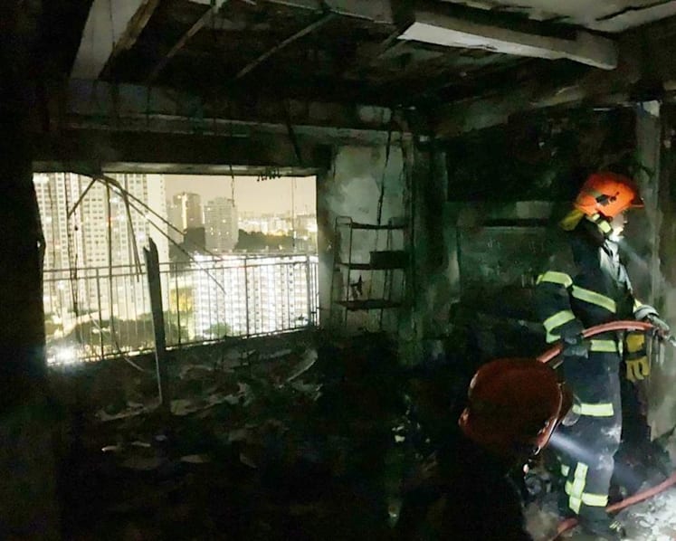 SCDF investigating faulty wet risers at The Peak in Toa Payoh following high-rise fire
