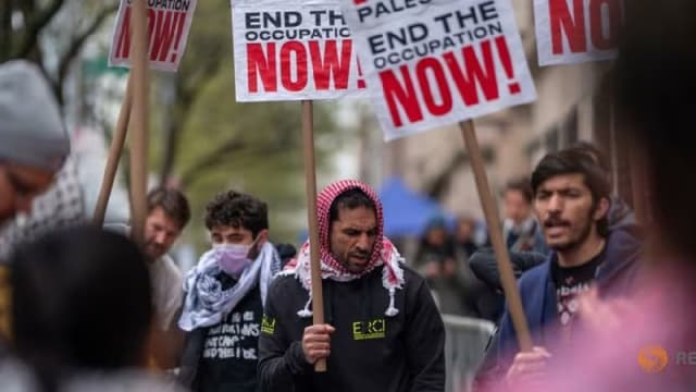 美国大学爆发支持巴勒斯坦示威活动 当地警方逮捕逾百人