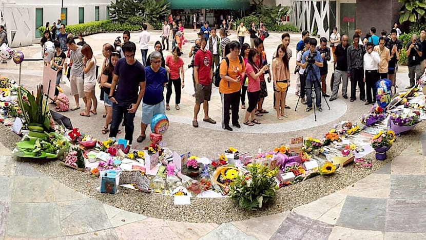 Singaporeans offer their well-wishes to former MM Lee Kuan Yew