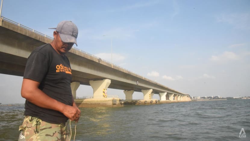 'Accidentally': Johor fishermen say engine failure, strong currents among reasons why they end up in Singapore's waters