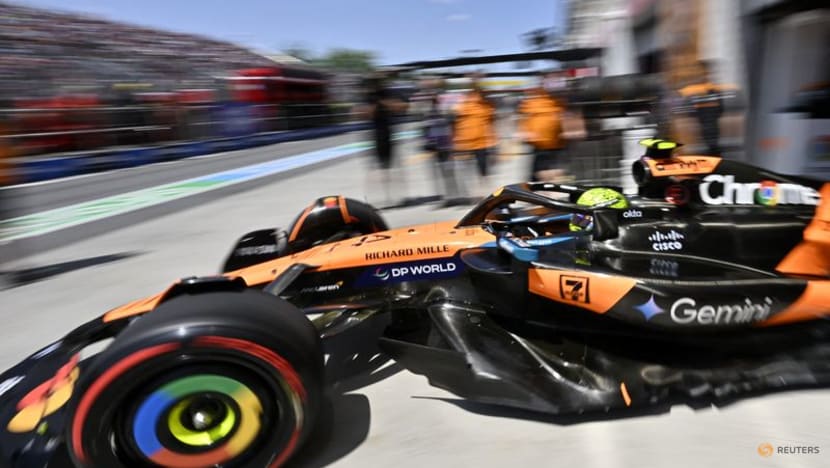 Norris fastest in final practice as Piastri hits the wall