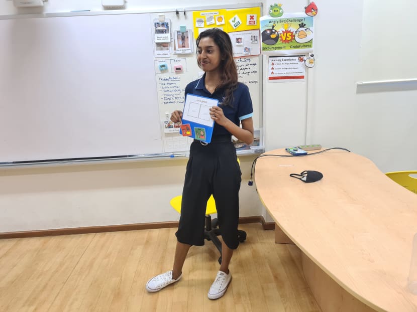 The writer shelved her plan to work as a flight stewardess after the Covid-19 pandemic hit the aviation industry. She found herself in the social service sector.