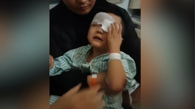 中国男童眼睛受伤 老师猪油擦伤口致感染失明