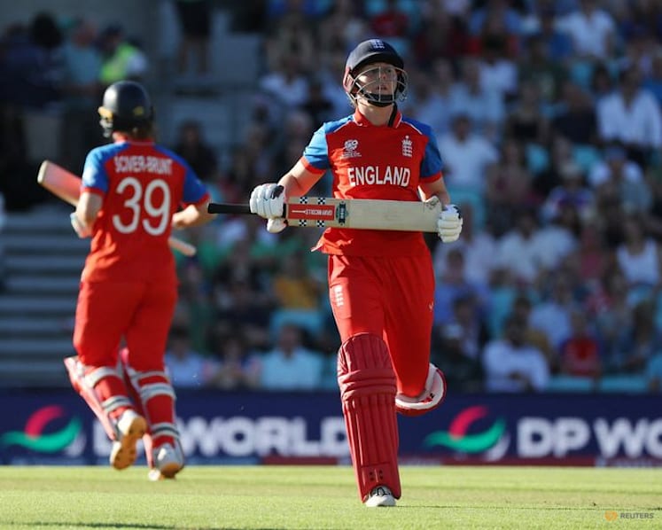 England to face Australia in women's T20 World Cup final