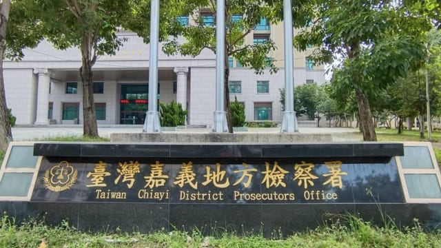 闻哭声但两年没见婴儿 台女揭哥嫂毛巾裹儿弃尸