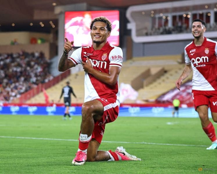 Monaco go top of Ligue 1 as woes continue for Lens