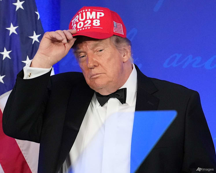Trump bashes 'fake news', stokes 2028 furor in press gala rerun