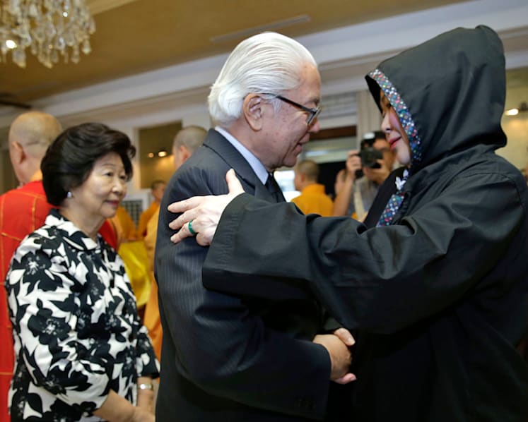 Many businessmen in S’pore, but few are like  Dr Lee Seng Gee: PM