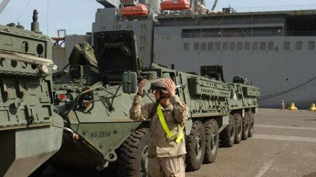 伊朗称袭击科威特布比延岛美军基地