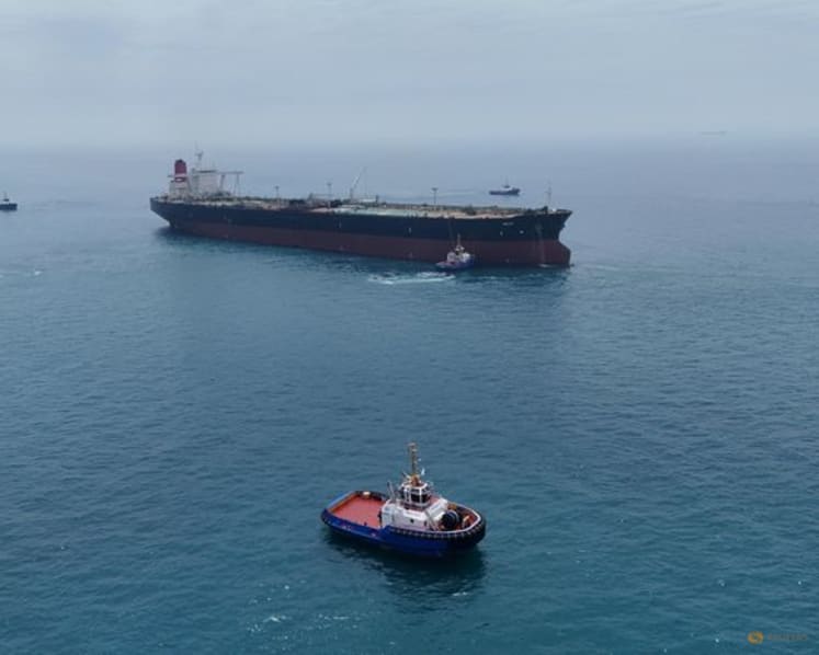 Oil prices fall to prewar levels on rising Middle East supply