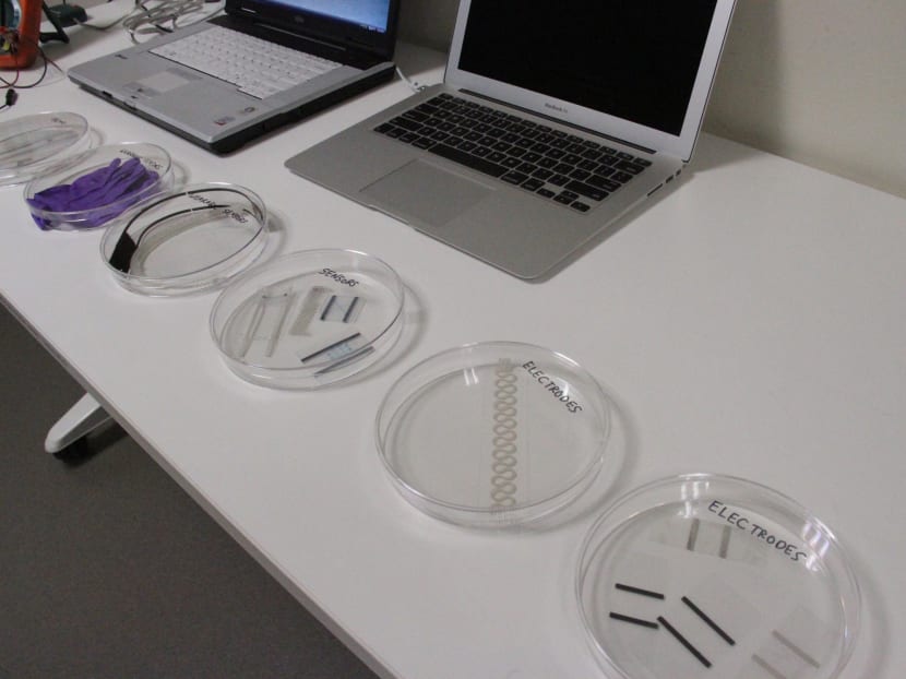 NUS scientists develop new liquid-based tactile sensors