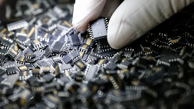 美国拟加征晶片关税 吸引制造商回流