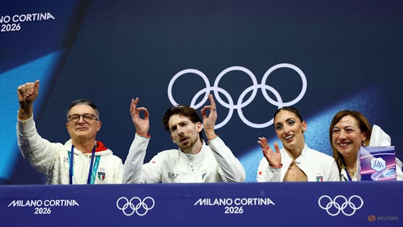  Figure Skating - No regrets for Italy's Conti and Macii as duo miss medal after team bronze