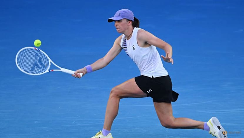 Swiatek beats Inglis to end Australian hopes, reach quarter-finals