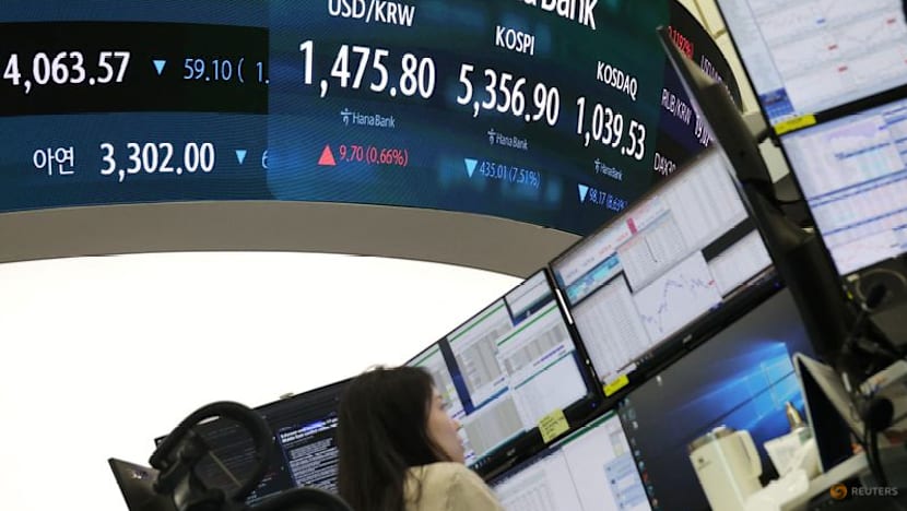 Asian Tech Stocks Plunge Amid Semiconductor Industry Concerns