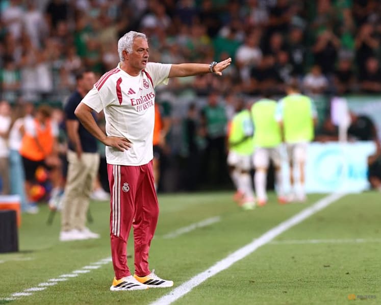 Mourinho's return adds extra spice to LaLiga title race