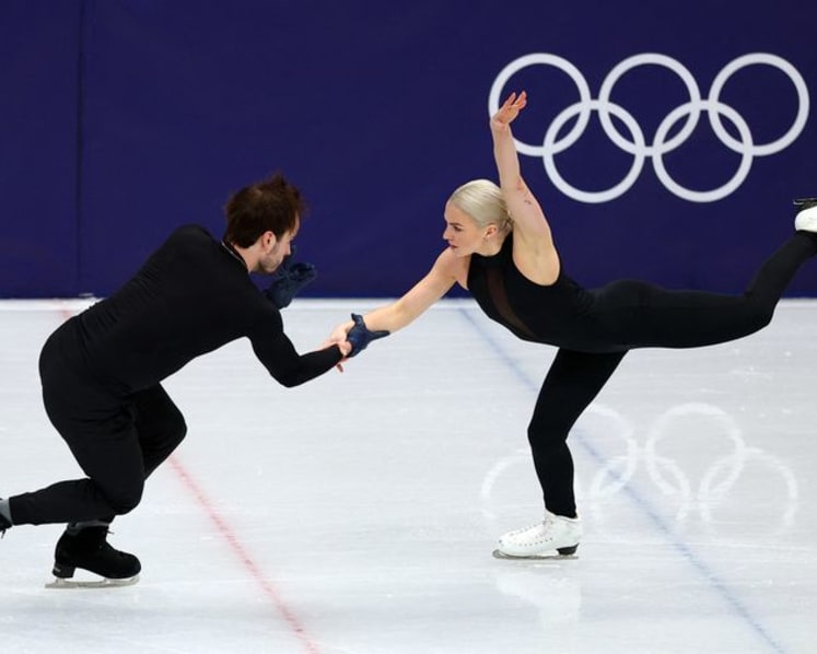 Figure skating-Team event to set tone as skating powers balance risk and reward