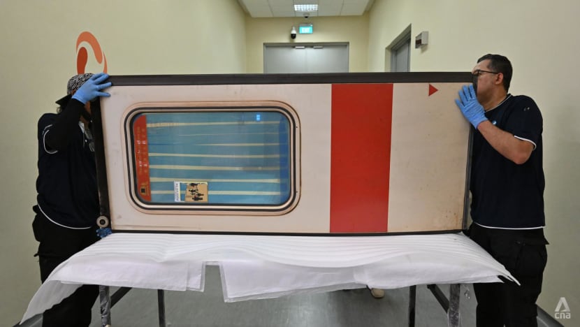 Doors, seats and map displays from 1990s MRT train to be preserved by National Museum Doors, seats and map displays from 1990s MRT train to be preserved by National Museum
