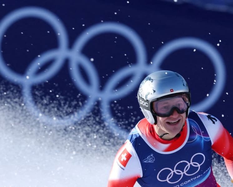 Alpine skiing-Odermatt out to reclaim spotlight as Von Allmen and Franzoni renew rivalry