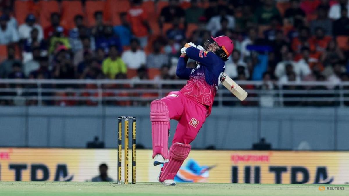 Teen Sooryavanshi Stars as Rajasthan Knock Out Hyderabad to Stay Alive in IPL
