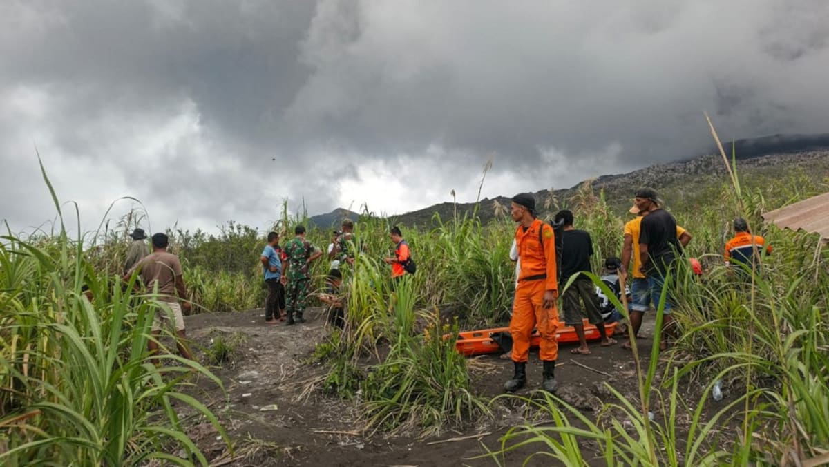 Indonesia resumes search for three hikers missing after Mount Dukono eruption