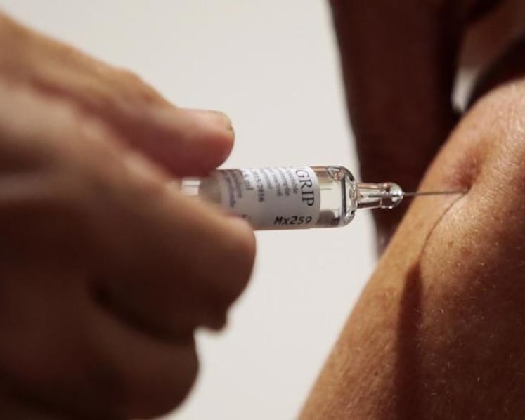Unvaccinated foreign travellers may be denied entry to Singapore under proposed changes to the law