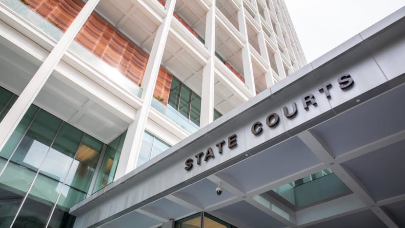 Jail for man who tried to bribe police with S$40 'coffee money' after they found him with handcuffs in Geylang Jail for man who tried to bribe police with S$40 'coffee money' after they found him with handcuffs in Geylang