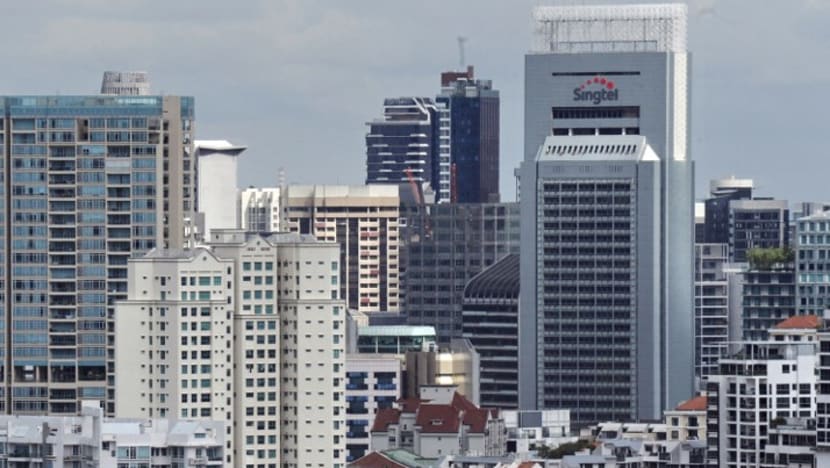 Singtel to redevelop Comcentre headquarters for more than S$2 billion Singtel to redevelop Comcentre headquarters for more than S$2 billion