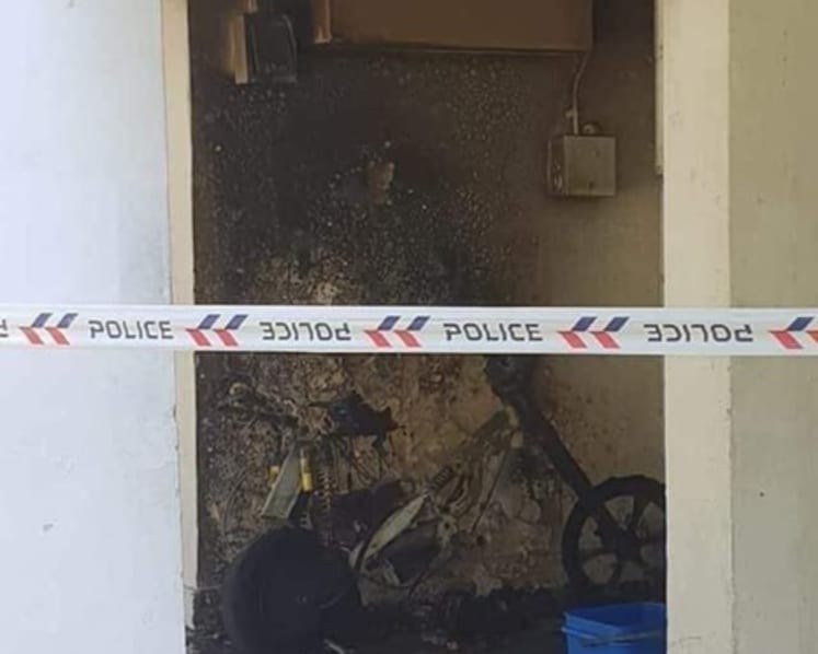 Residents put out fire at Boon Lay Drive involving power-assisted bike