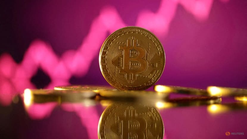 Instant view: Bitcoin vaults above $100,000 Instant view: Bitcoin vaults above $100,000