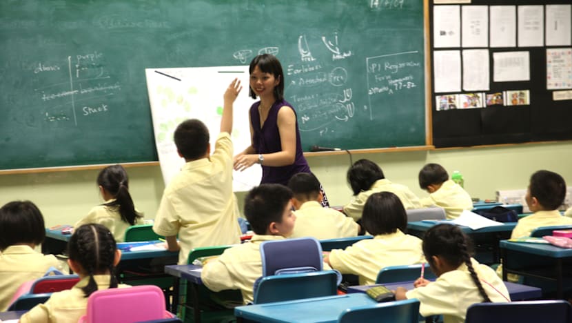 Graduate, non-graduate teachers to go on same pay structure