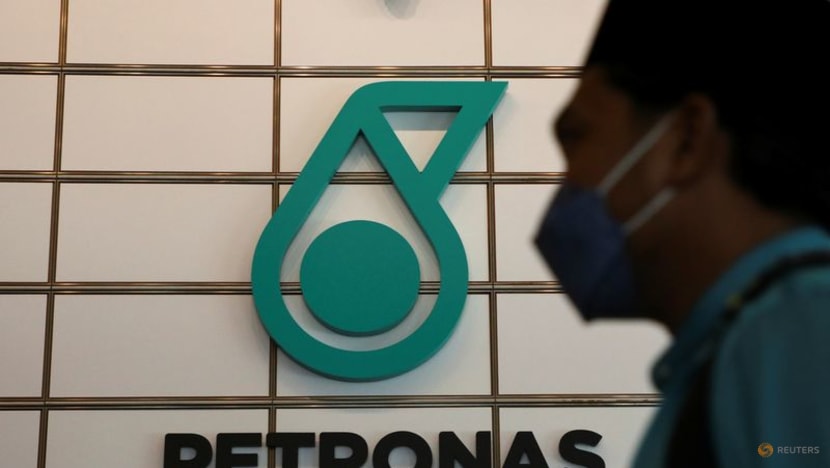 Malaysia's Petronas to boost international portfolio to 60% over next decade 