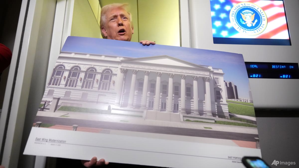 Trump ballroom approved by panel, remains stalled by judge