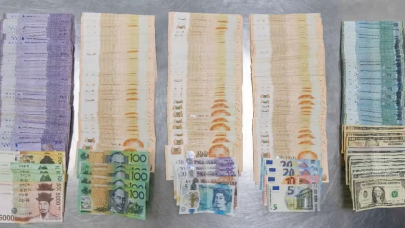 10 pelancong ditangkap di Lapangan Terbang Changi kerana gagal isytihar lebih S$20,000