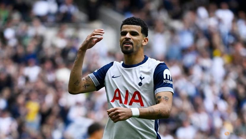 Lateness costs Bissouma place in Spurs' Super Cup squad, Solanke fit