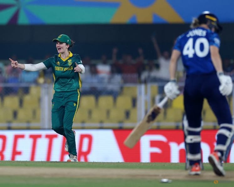 S Africa humble England to reach World Cup final after Wolvaardt and Kapp heroics