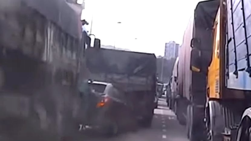 Chain collision on Causeway involving a few lorries and 2 cars leaves at least 1 person injured 