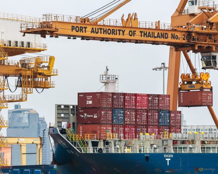 Thai business group sees export growth as high as 10.5% this year