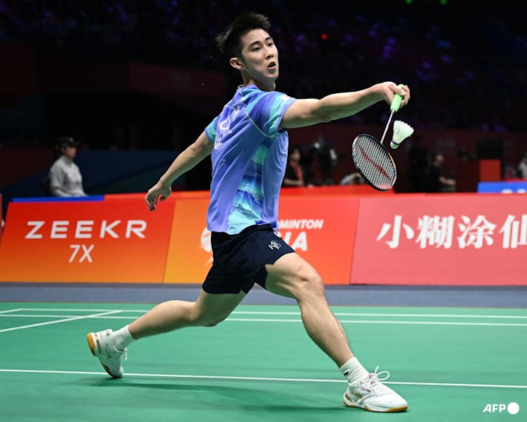 Singapore's Loh Kean Yew exits BWF World Championships after round of 16 loss to Canada's Victor Lai