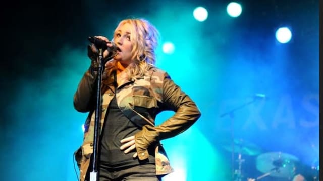 血浓于“钱”　Britney Spears父女和解了！