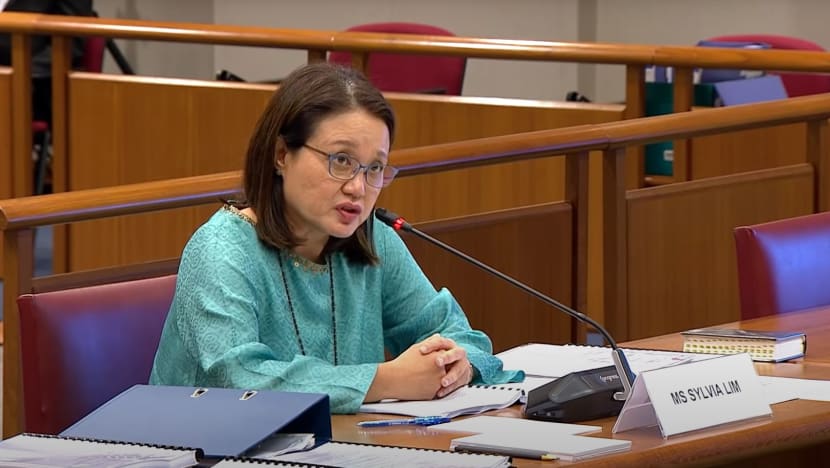 Witnesses need not seek permission for toilet visits, Parliament office clarifies in response to Sylvia Lim