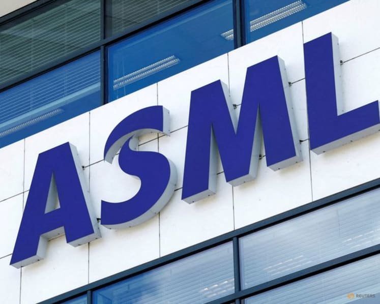 ASML lifts 2026 forecast as surging AI demand boosts new orders for chip equipment