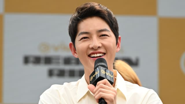 金钱会造成很多家庭问题　宋仲基不想成为财阀之子！