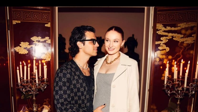 'Aku tidak yakin bisa kuat': Sophie Turner akhirnya buka suara atas perceraiannya dengan Joe Jonas