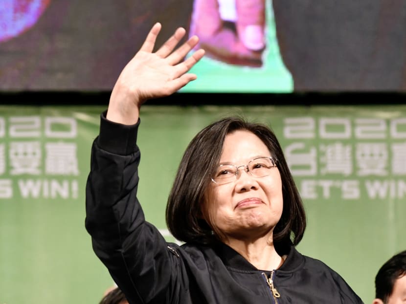 Taiwan's President Tsai Ing-wen waves to supporters outside her campaign headquarters in Taipei on Jan 11, 2020. Taiwan's President Tsai Ing-wen waves to supporters outside her campaign headquarters in Taipei on Jan 11, 2020.