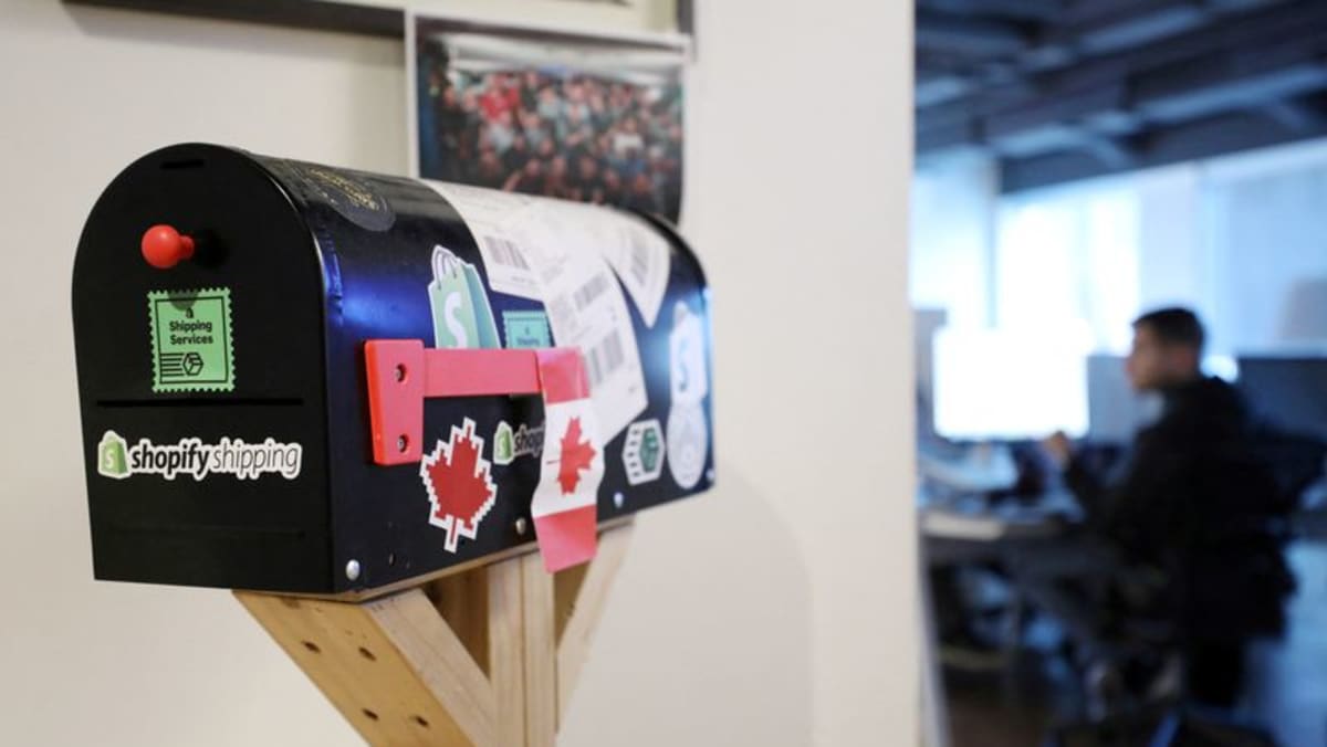 How Canada's Shopify is weaving AI 'magic' to pull in merchants