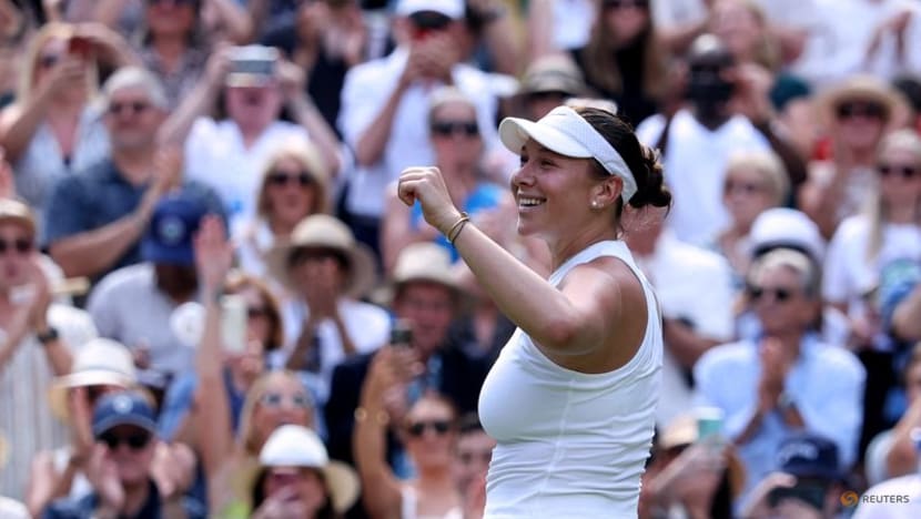 Anisimova outlasts Sabalenka, Swiatek fells Bencic to lock in Wimbledon final