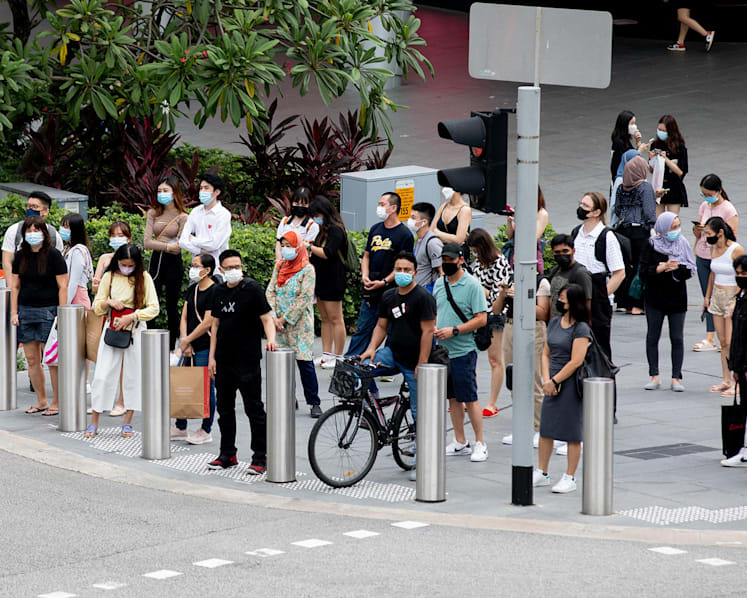 1 locally transmitted infection, unlinked to earlier cases, among 11 new Covid-19 cases in Singapore